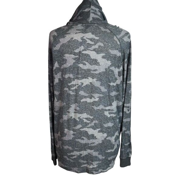 PINK by Victoria's Secret Women's Camo Print Pullover Hoodie Size M - Picture 3 of 9